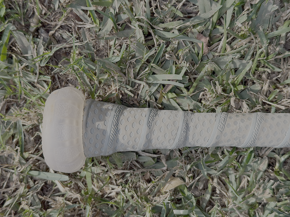 Diagram showing improved bat taper design that reduces hand sting